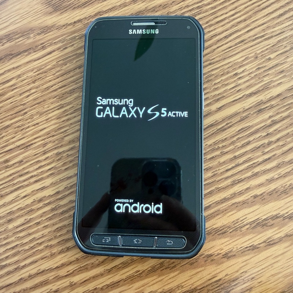 Samsung Pone Galaxy S5 Active - Black